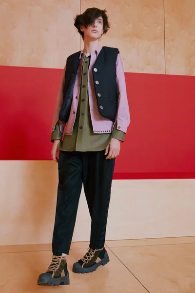 Look 15